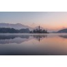 Картина на Църква на езерен остров - k2582655 -PAGAGAL